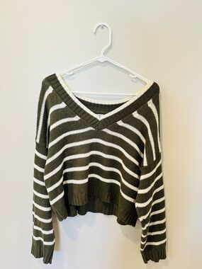 American Eagle Outfitters Olive & White Striped V-Neck Sweater